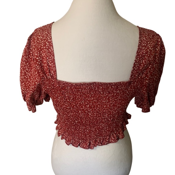 Shein Red Floral Cropped Blouse Size XL - Picture 4 of 8